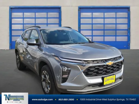 Gray 2025 Chevrolet Trax LT for sale in Sulphur Springs, TX