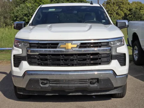Photos of 2025 Chevrolet Silverado 1500 LT for sale in Sulphur Springs, TX at Nottingham Chrysler Dodge Jeep Ram of Sulphur Springs