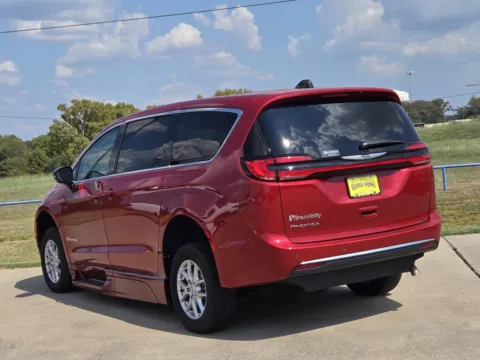 More photos of 2024 Chrysler Pacifica Touring L Mobility Van at Nottingham Chrysler Dodge Jeep Ram of Sulphur Springs, TX