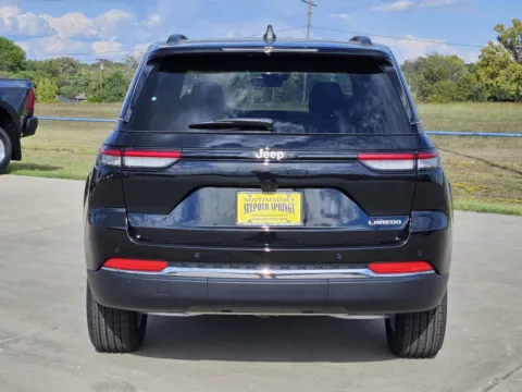 More photos of 2025 Jeep Grand Cherokee Laredo X at Nottingham Chrysler Dodge Jeep Ram of Sulphur Springs, TX