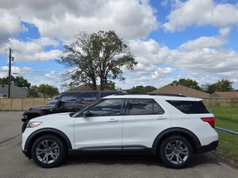 More photos of 2023 Ford Explorer XLT at Nottingham Chrysler Dodge Jeep Ram of Sulphur Springs, TX