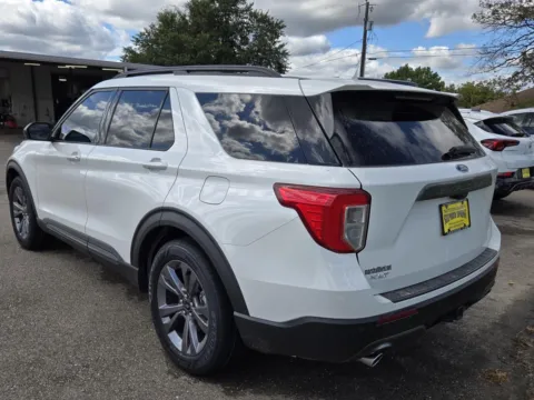 More photos of 2023 Ford Explorer XLT at Nottingham Chrysler Dodge Jeep Ram of Sulphur Springs, TX