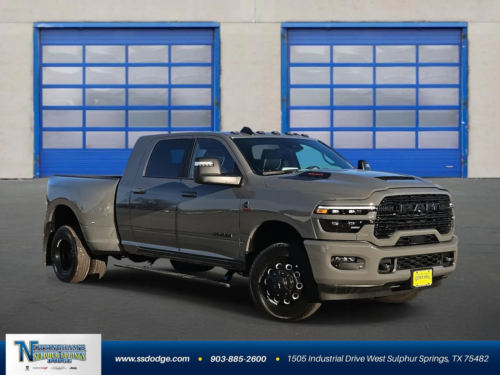 2026 RAM Ram 3500 Pickup Laramie's photo