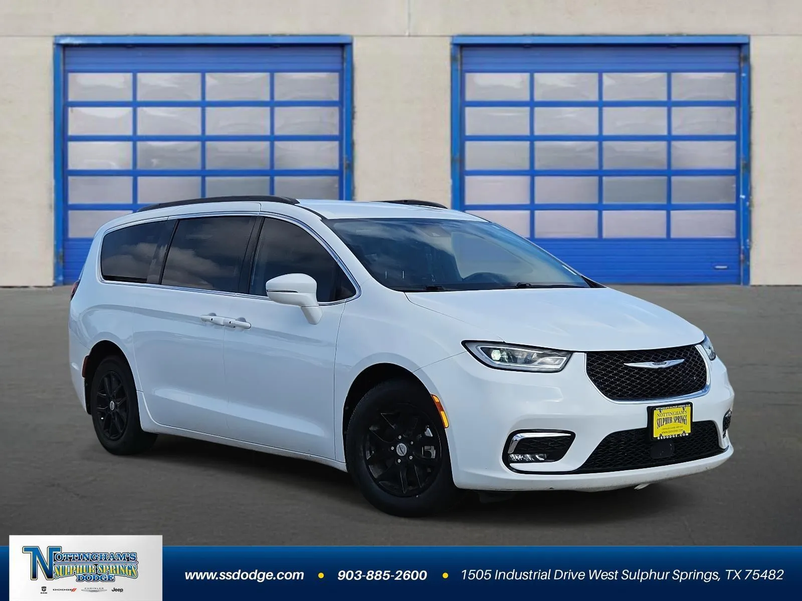 2022 Chrysler Pacifica Touring L for sale in Sulphur Springs, TX