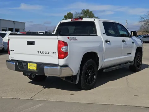 More photos of 2021 Toyota Tundra SR5 at Nottingham Chrysler Dodge Jeep Ram of Sulphur Springs, TX