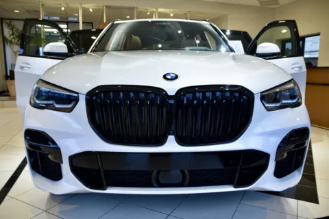 Photos of 2023 BMW X5 xDrive40i for sale in Middletown, CT at European Motorcars
