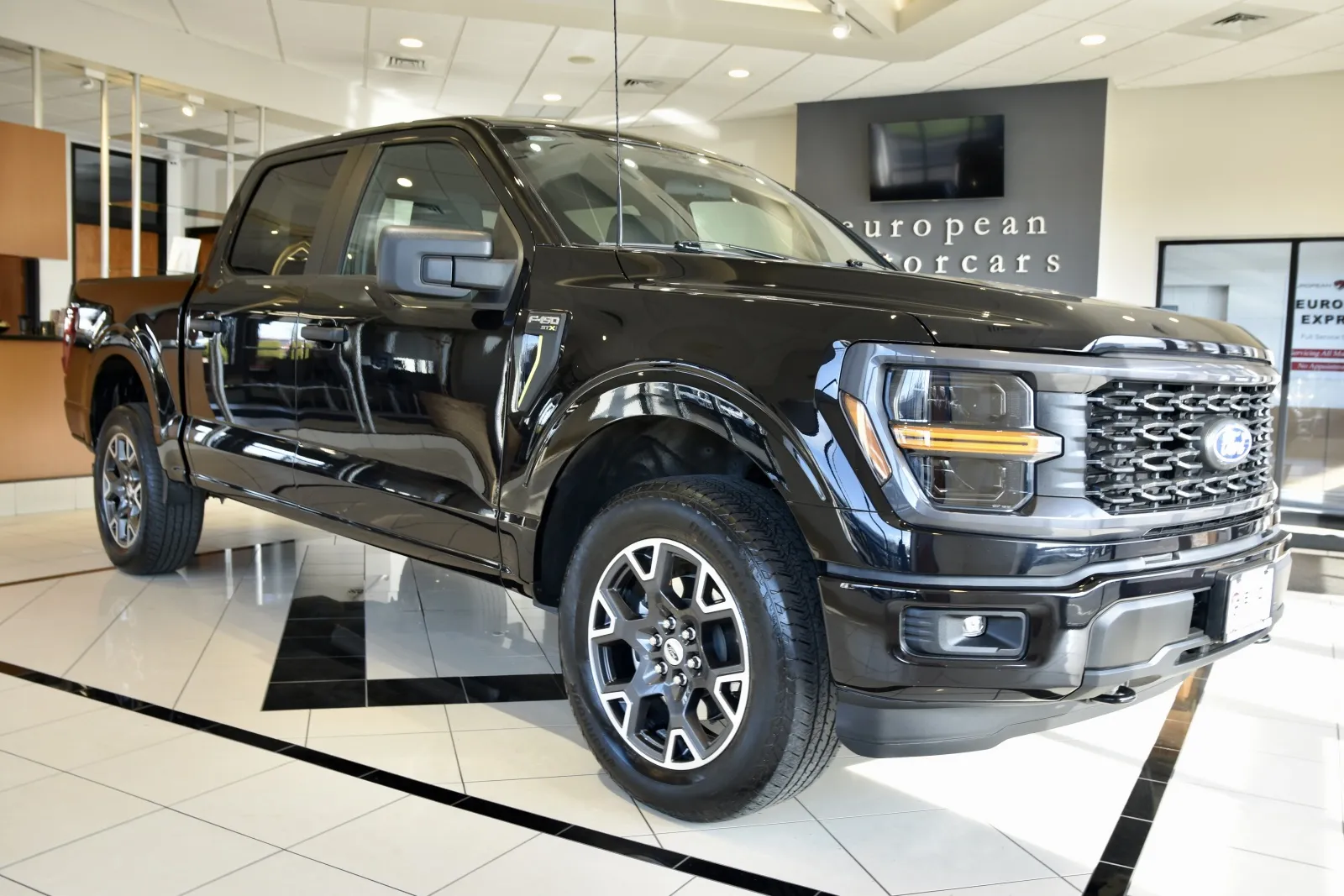 2024 Ford F-150 STX