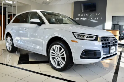 White 2020 Audi Q5 quattro Prestige 45 TFSI for sale in Middletown, CT