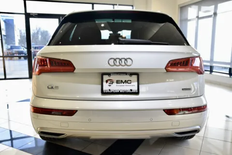 More photos of 2020 Audi Q5 quattro Prestige 45 TFSI at European Motorcars, CT