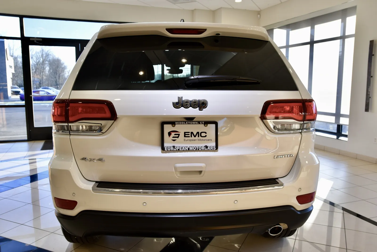 More photos of 2022 Jeep Grand Cherokee WK Limited at European Motorcars, CT