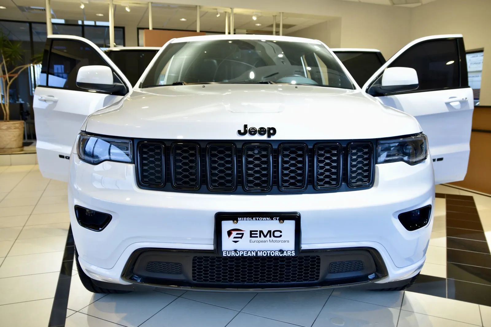 Photos of 2022 Jeep Grand Cherokee WK Laredo X for sale in Middletown, CT at European Motorcars