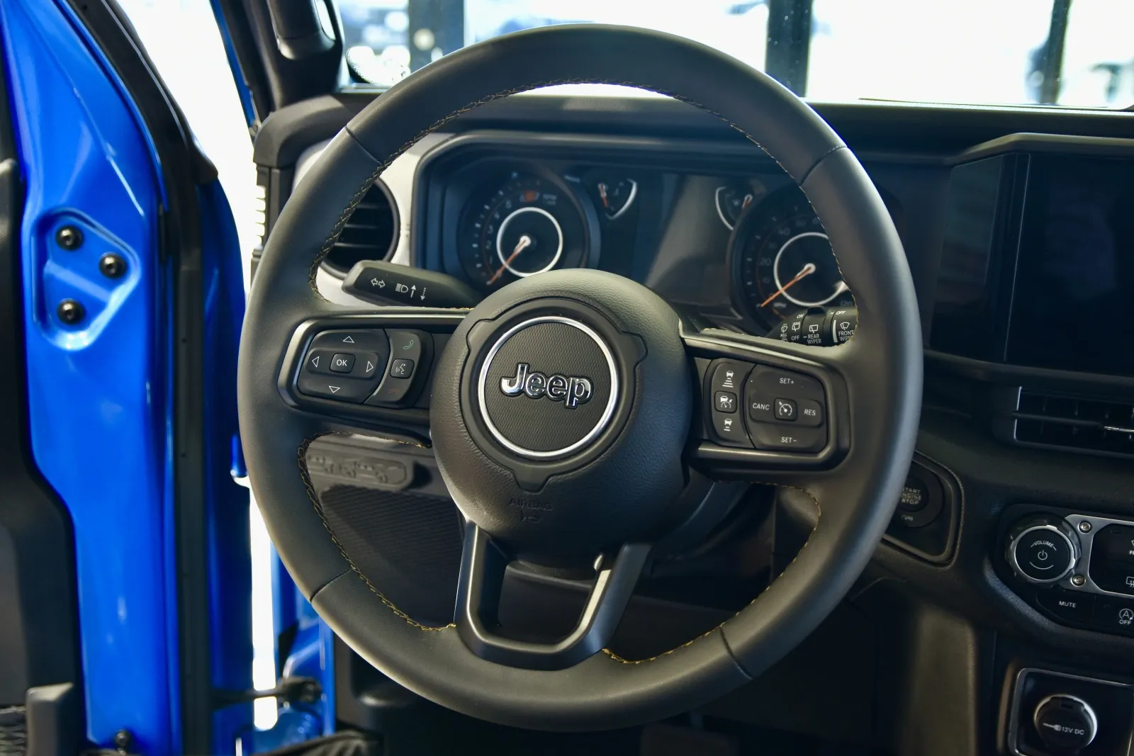 2024 Jeep Wrangler 4-Door Willys - Photo 18