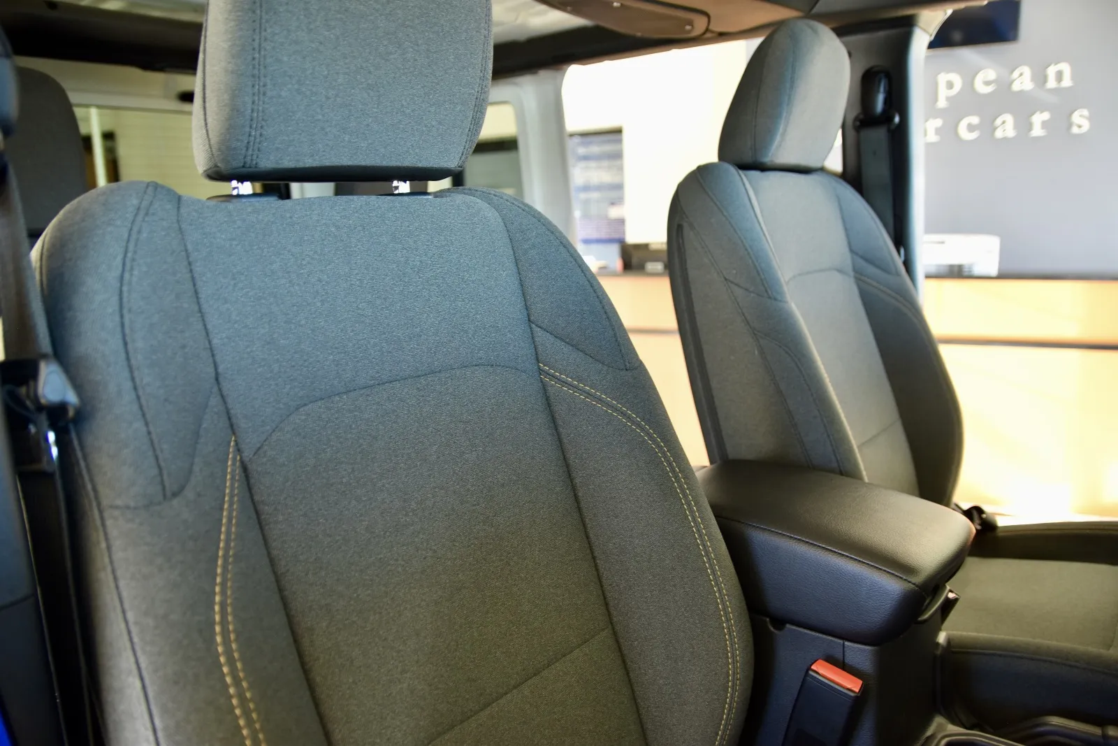 2024 Jeep Wrangler 4-Door Willys - Photo 25
