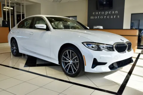 White 2020 BMW 3 Series 330i xDrive for sale in Middletown, CT
