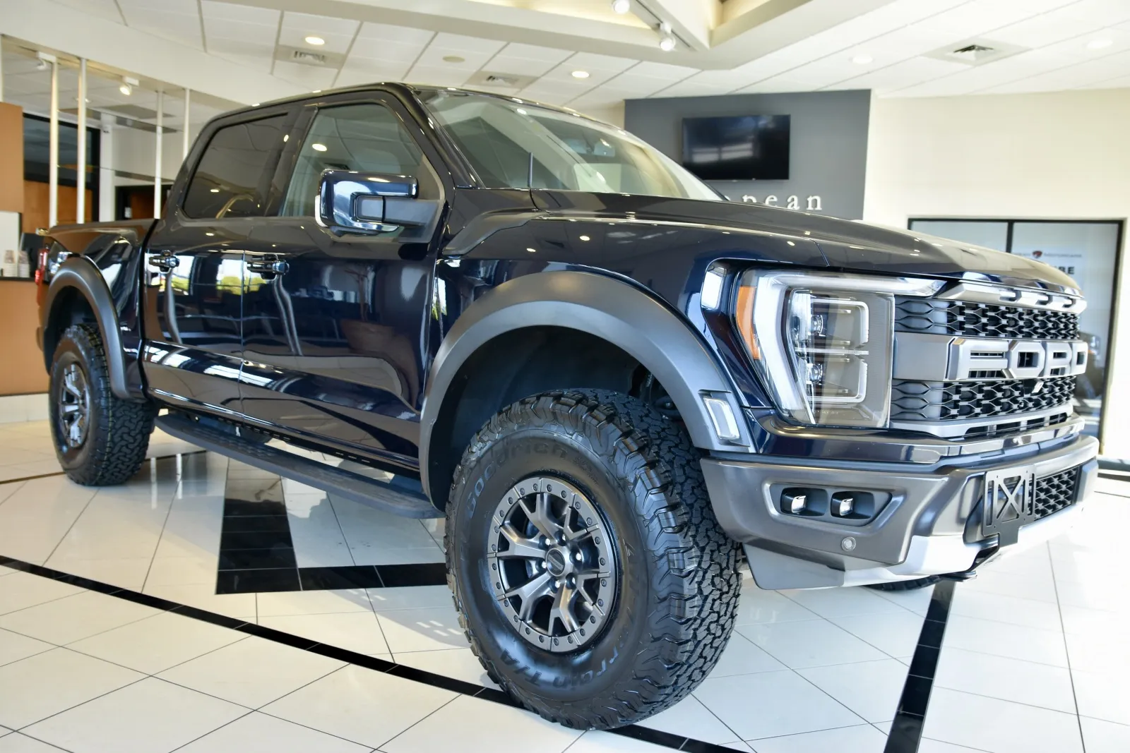 Blue 2022 Ford F-150 Raptor for sale in Middletown, CT