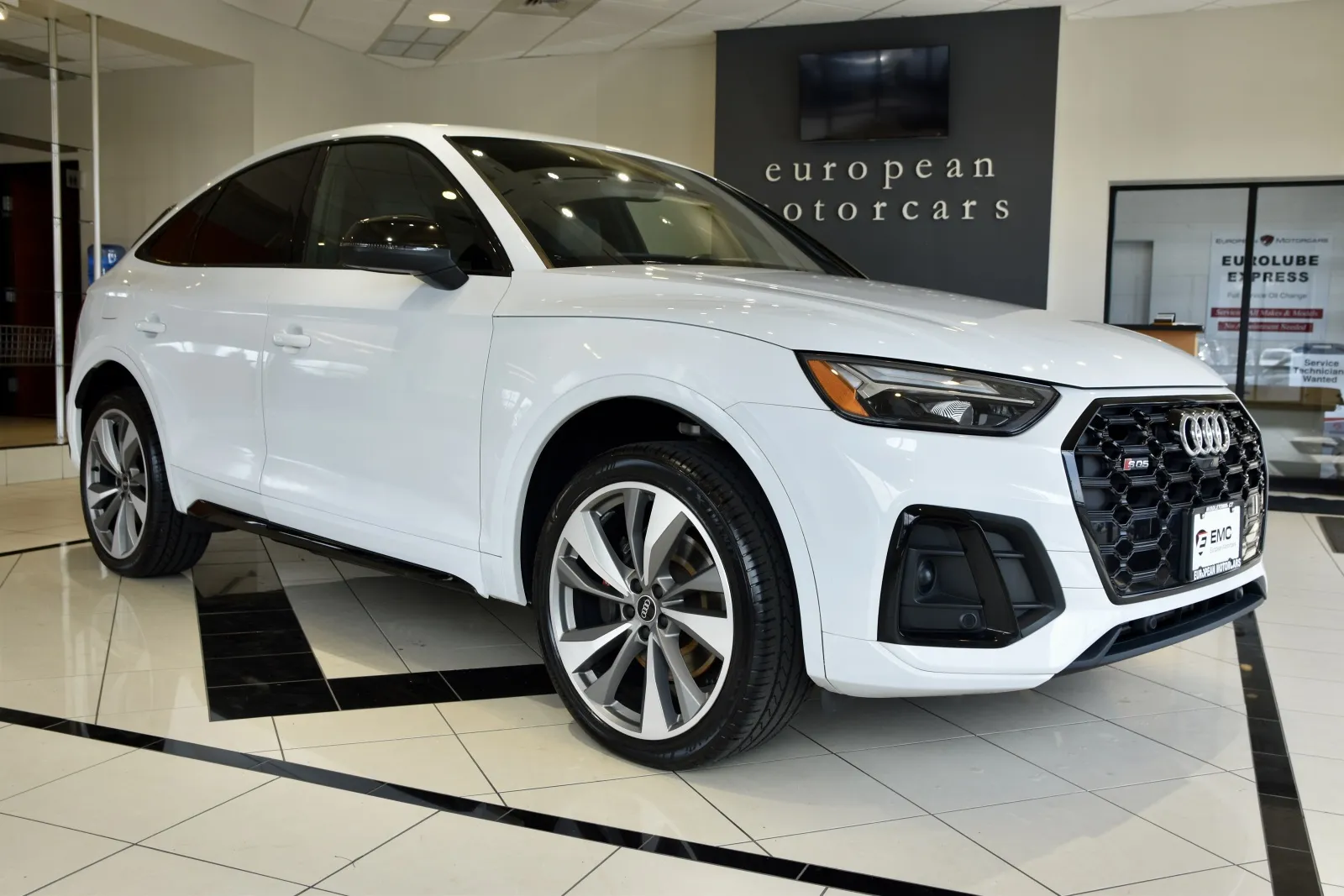 White 2023 Audi SQ5 Sportback 3.0T quattro Premium Plus for sale in Middletown, CT