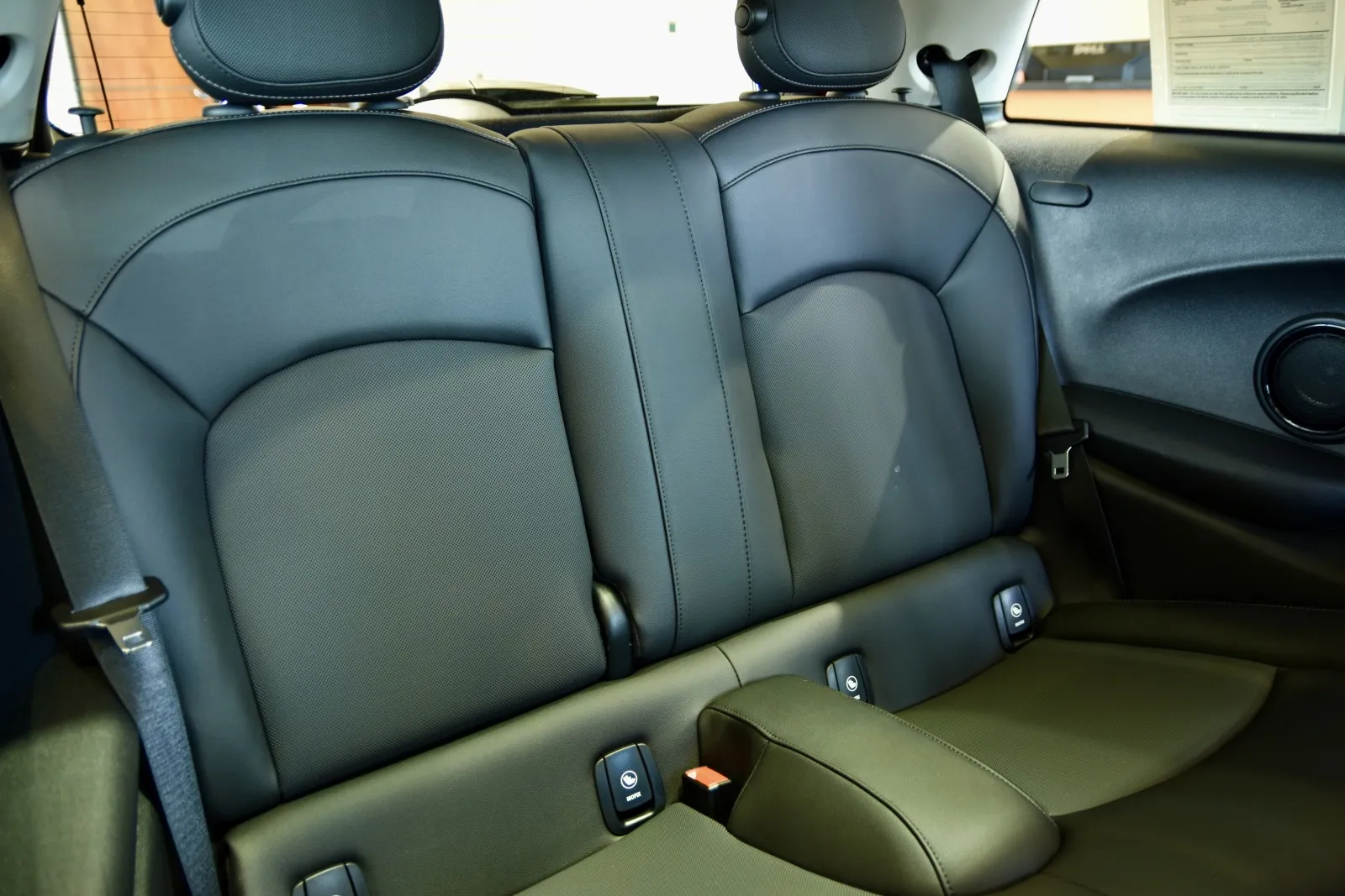 2024 MINI Hardtop 2 Door S - Photo 21