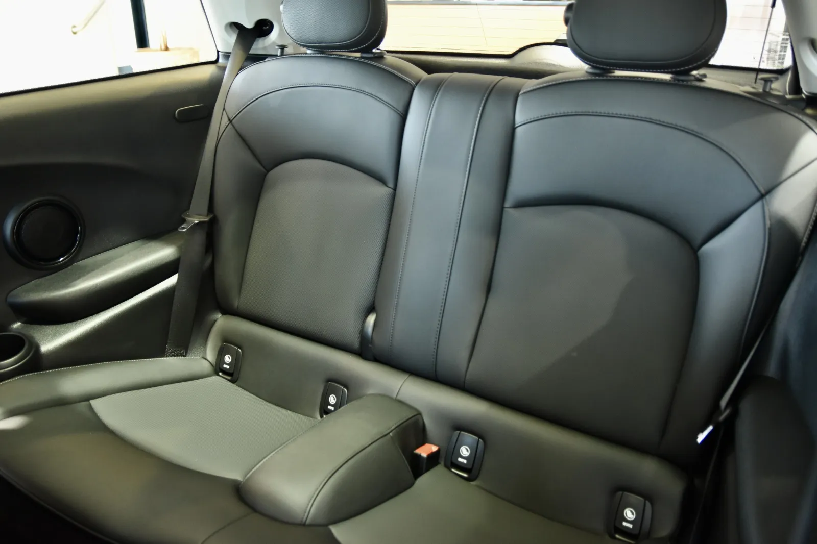2024 MINI Hardtop 2 Door S - Photo 19