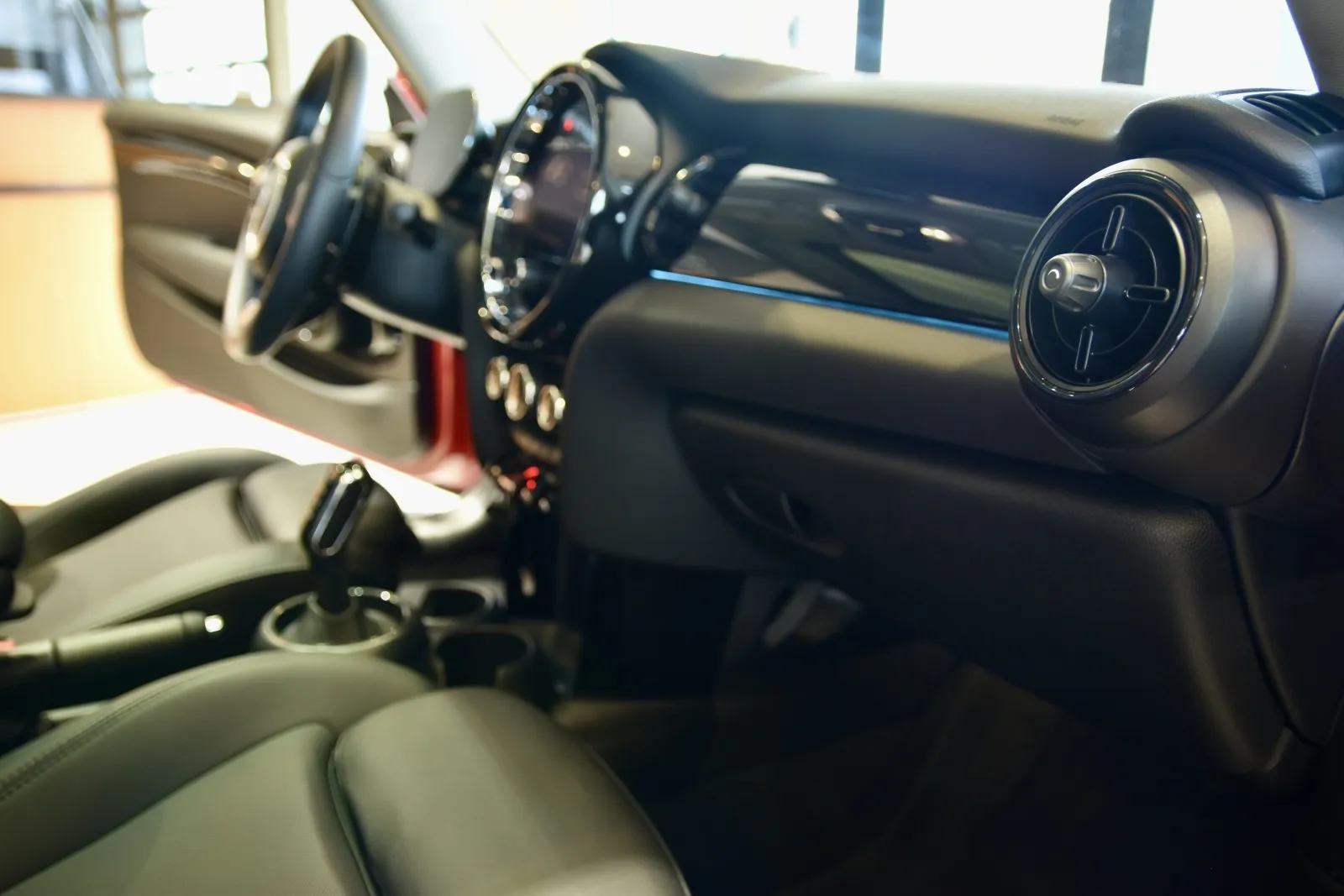 2024 MINI Hardtop 2 Door S - Photo 24