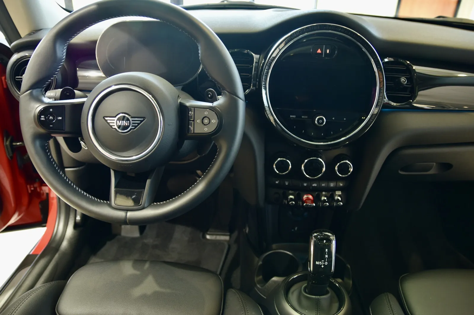 2024 MINI Hardtop 2 Door S - Photo 12