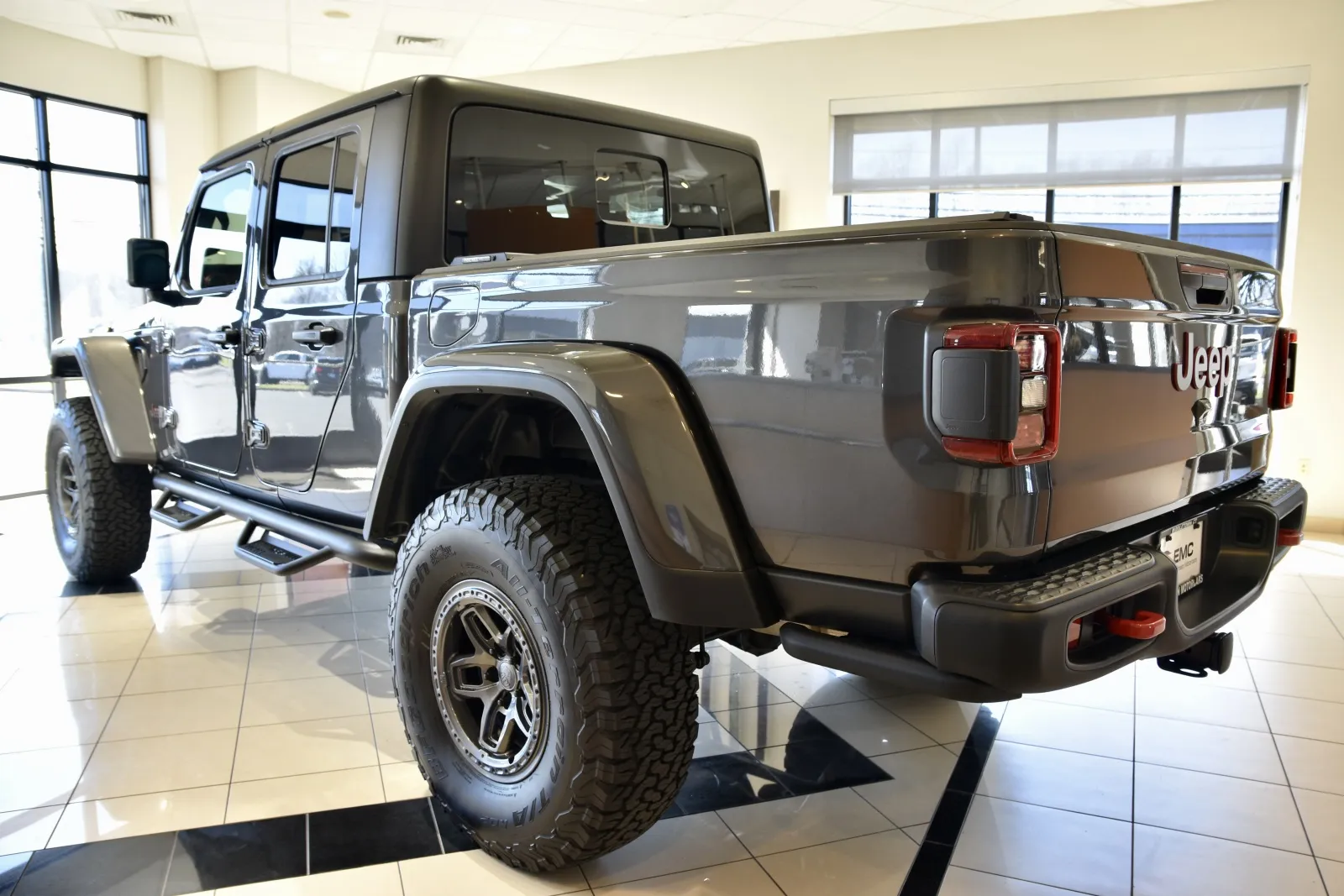 More photos of 2023 Jeep Gladiator Rubicon at European Motorcars, CT