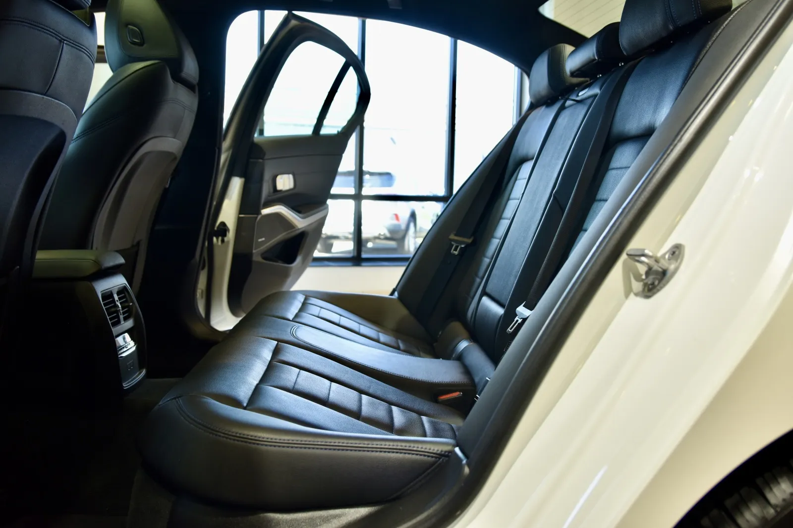 2021 BMW 3 Series M340i - Photo 22