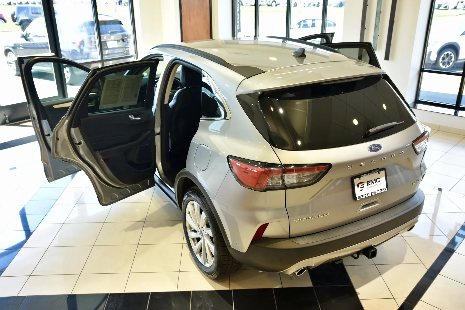 2022 Ford Escape Titanium - Photo 8