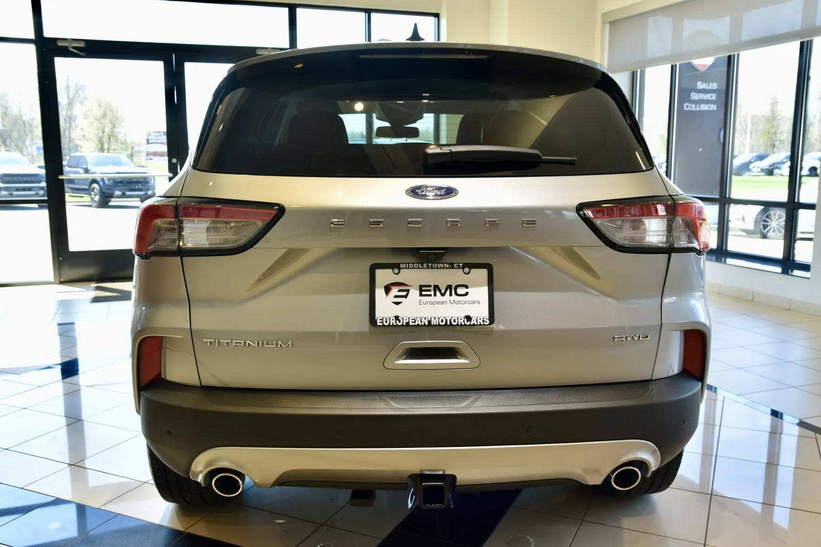 More photos of 2022 Ford Escape Titanium at European Motorcars, CT
