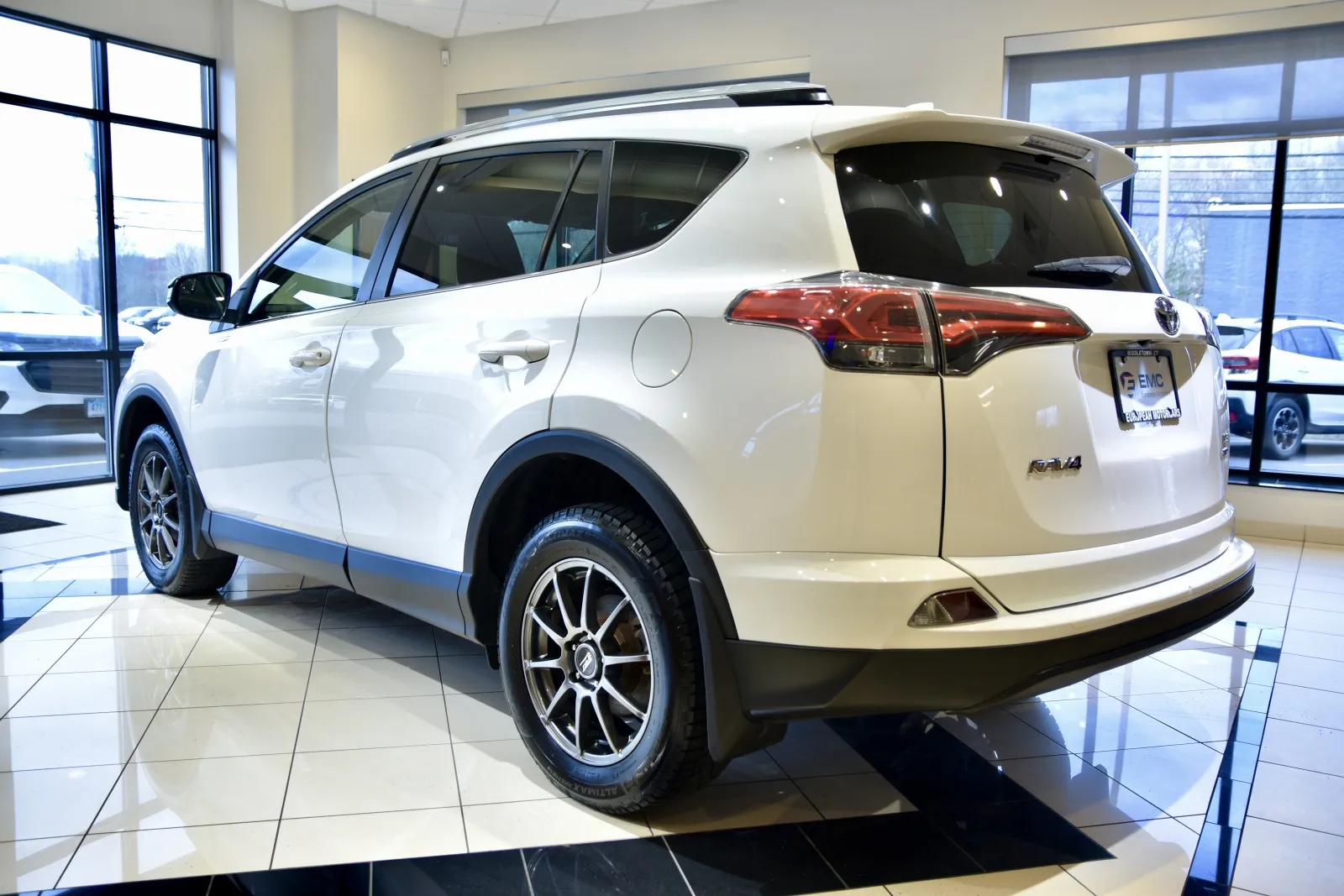 More photos of 2018 Toyota RAV4 LE at European Motorcars, CT