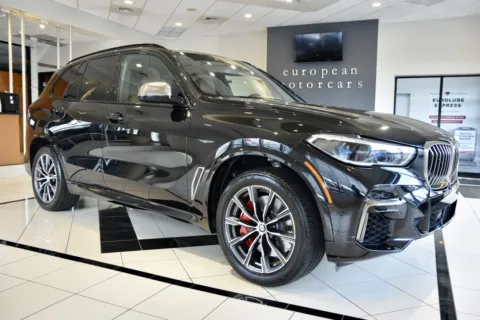 Black 2023 BMW X5 M50i for sale in Middletown, CT