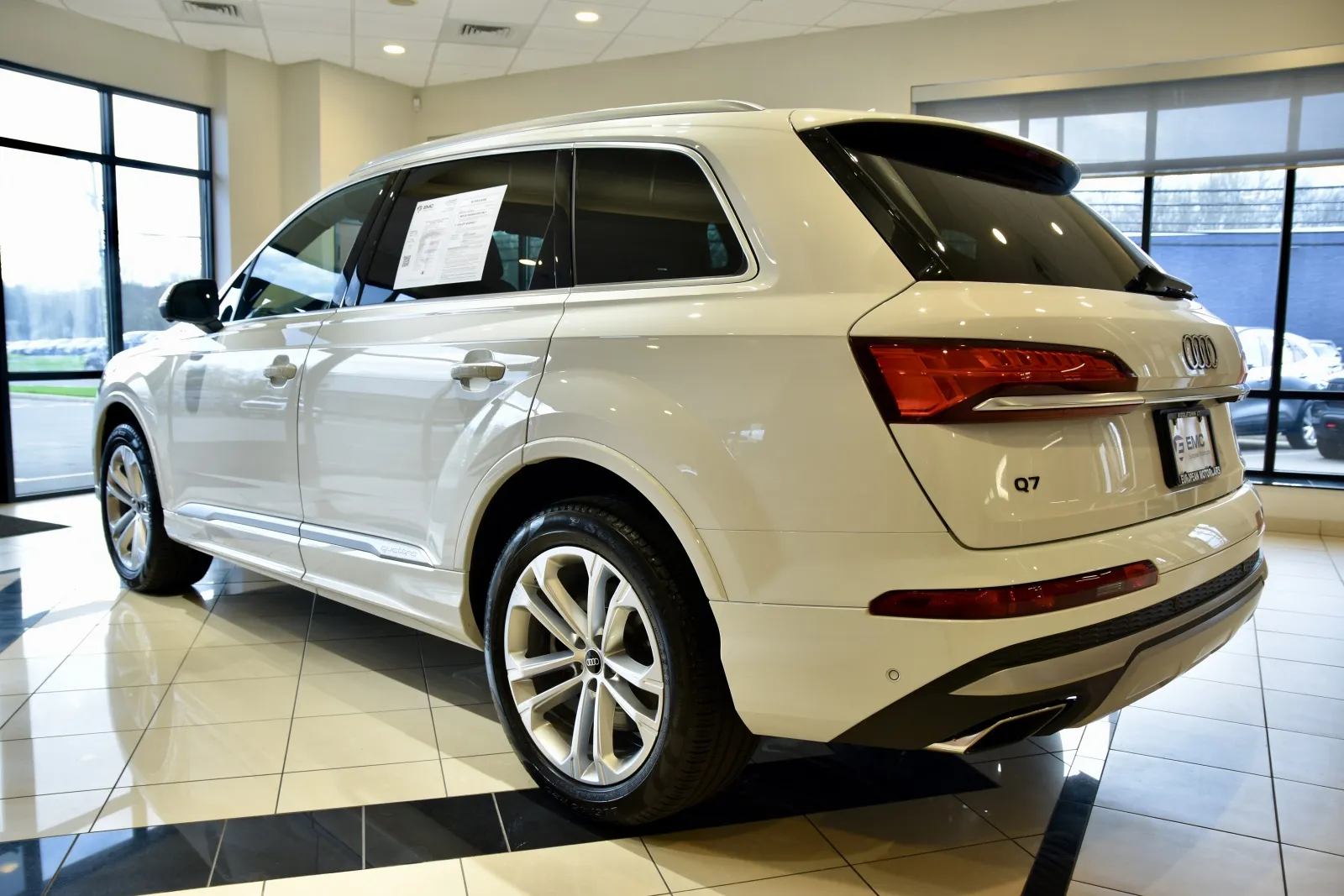 More photos of 2025 Audi Q7 quattro Premium Plus 55 TFSI at European Motorcars, CT