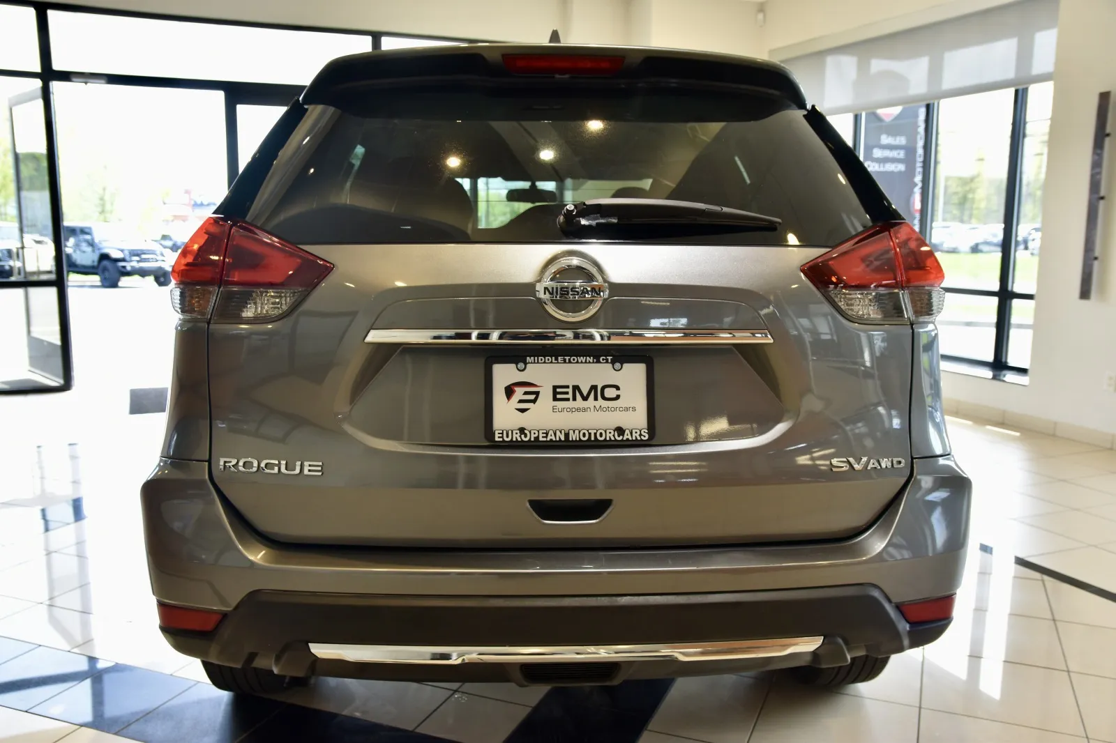 More photos of 2018 Nissan Rogue SV at European Motorcars, CT