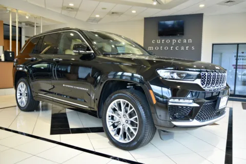 Black 2025 Jeep Grand Cherokee Summit for sale in Middletown, CT