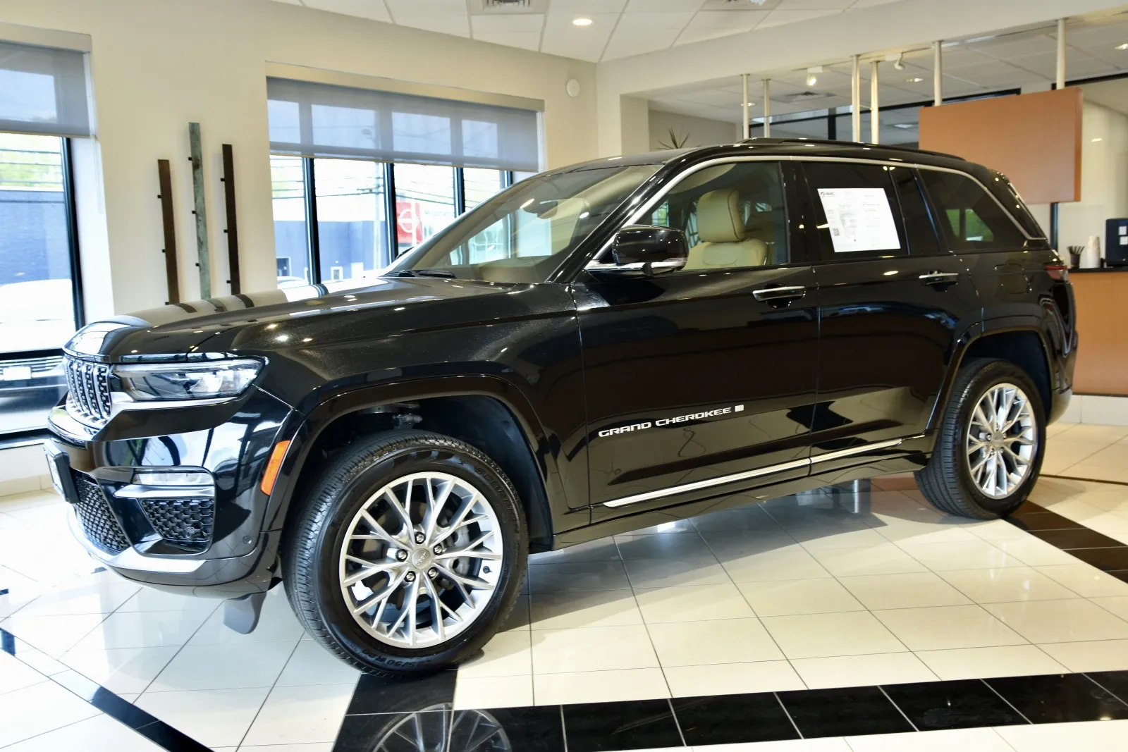 Another view of 2025 Jeep Grand Cherokee Summit for sale in Middletown, CT at European Motorcars