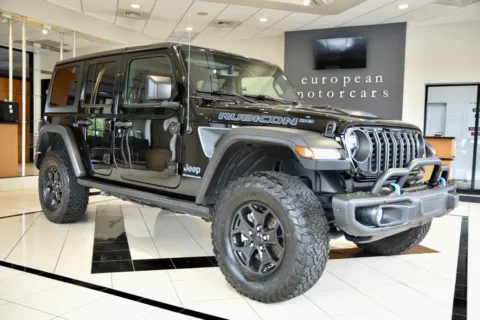 Black 2023 Jeep Wrangler for sale in Middletown, CT