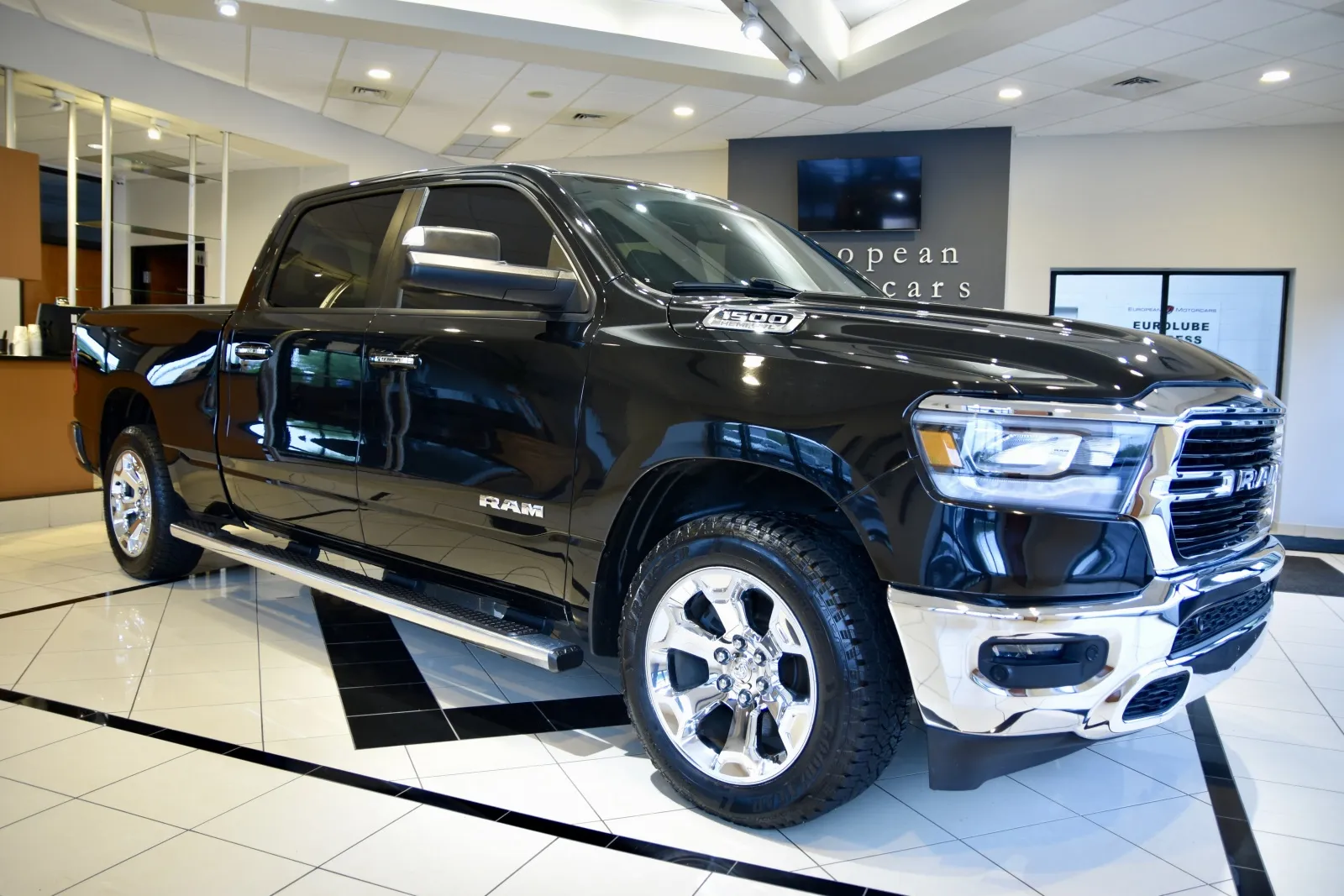 Black 2019 Ram 1500 Big Horn for sale in Middletown, CT