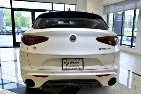 More photos of 2022 Alfa Romeo Stelvio Veloce at European Motorcars, CT