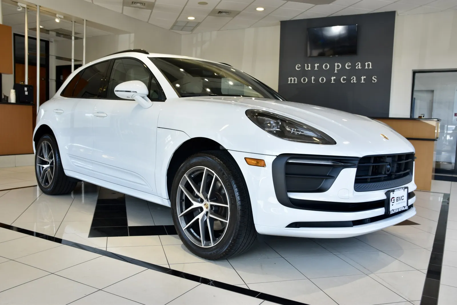 White 2024 Porsche Macan for sale in Middletown, CT