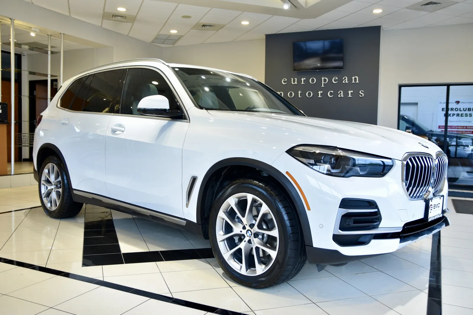 White 2022 BMW X5 xDrive40i for sale in Middletown, CT