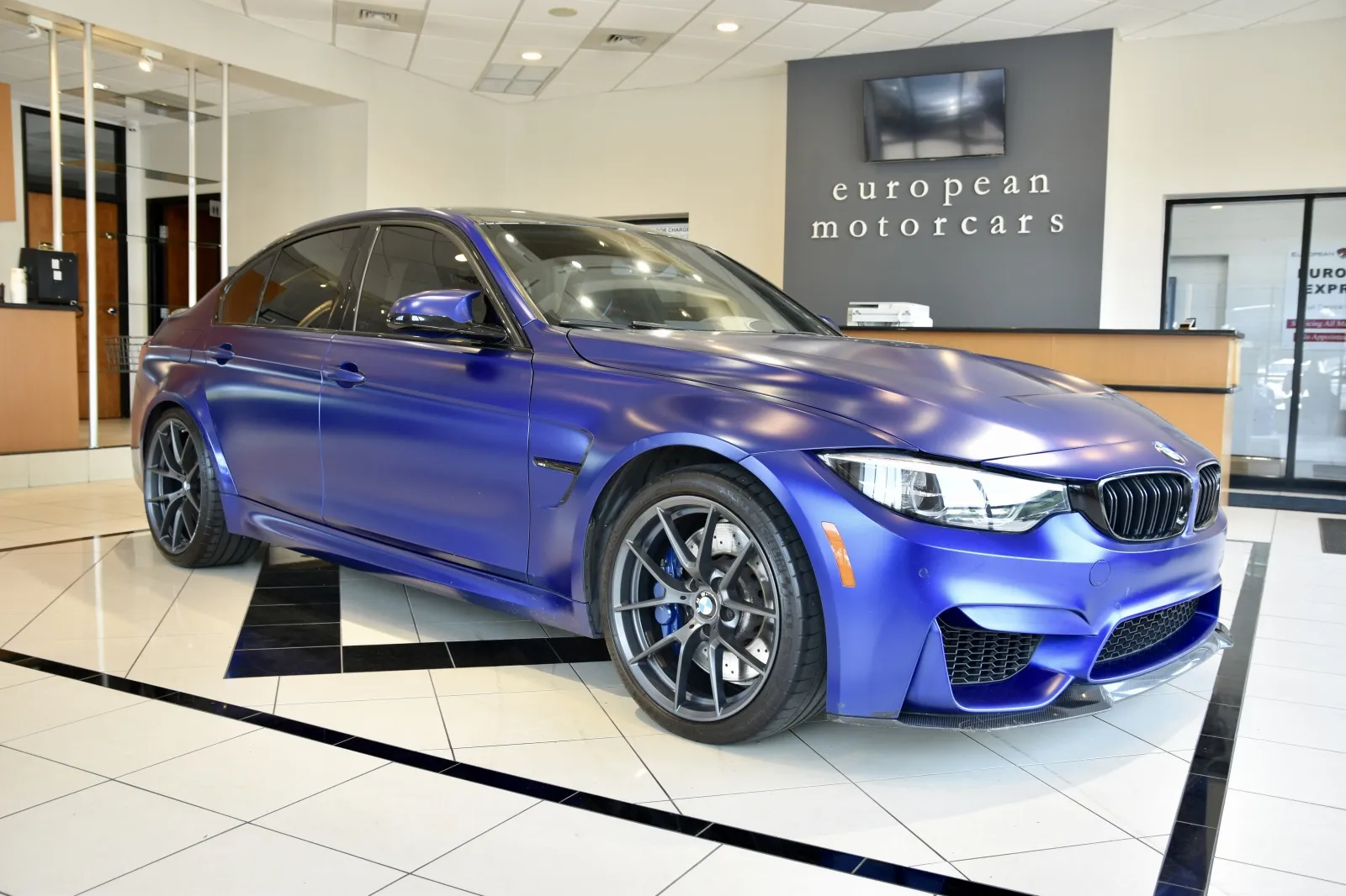 2018 BMW M3 -'s photo