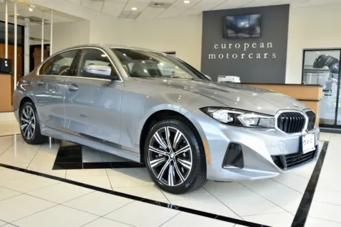 Gray 2025 BMW 3 Series 330i xDrive for sale in Middletown, CT