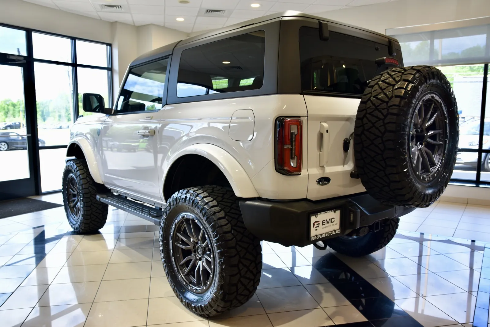 More photos of 2023 Ford Bronco Outer Banks at European Motorcars, CT
