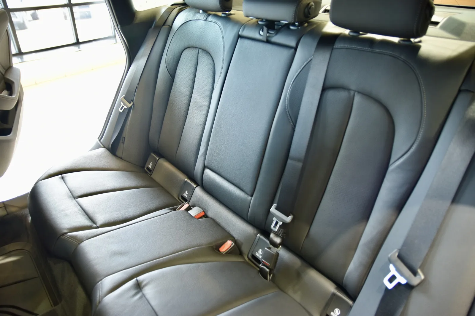 2024 BMW 2 Series M235i - Photo 21