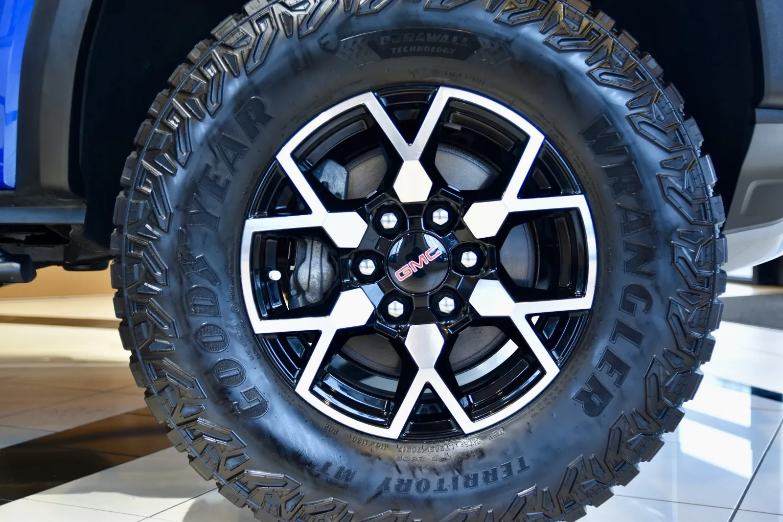 2023 GMC Canyon AT4X - Photo 12