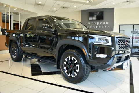 Black 2024 Nissan Frontier for sale in Middletown, CT