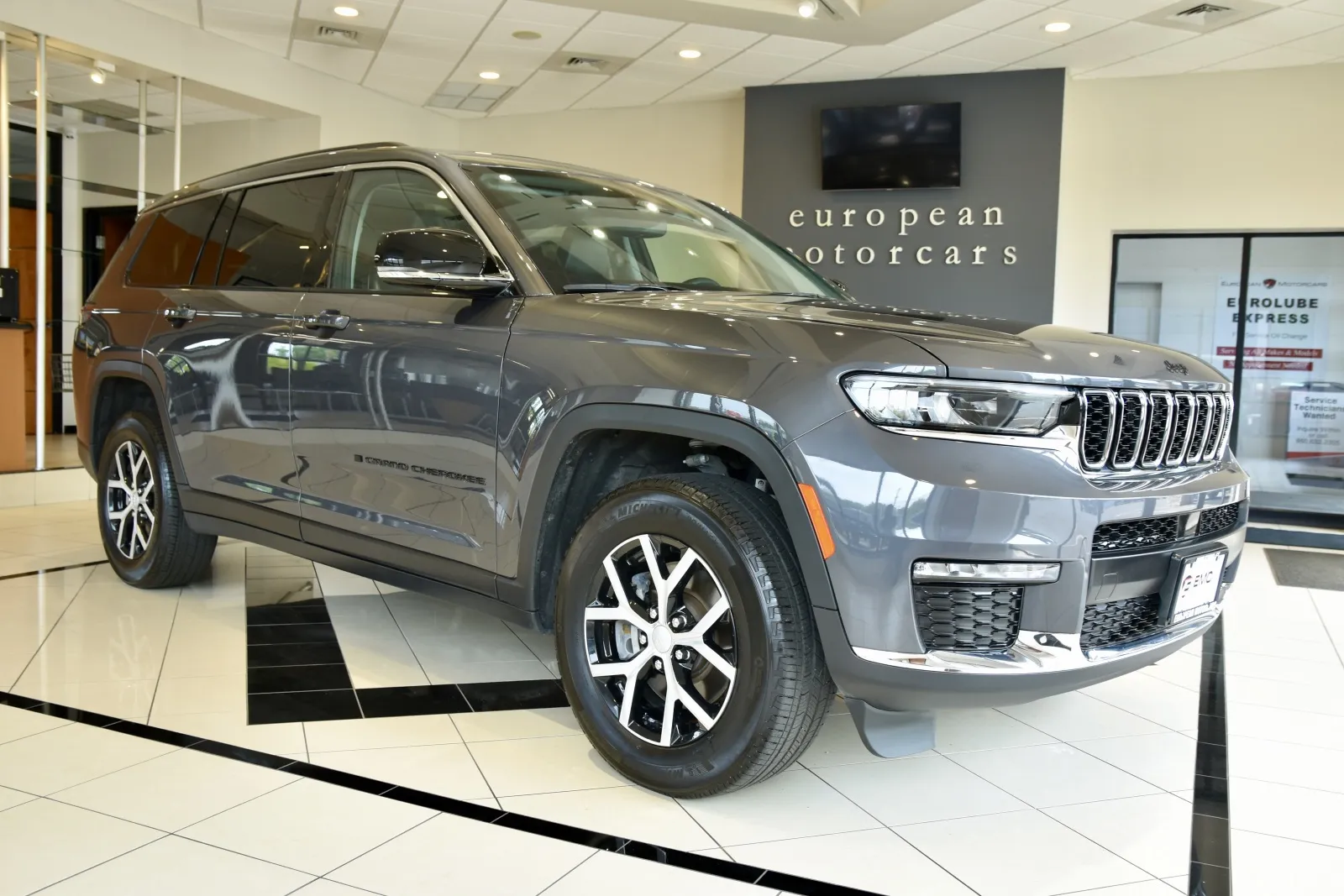 Gray 2024 Jeep Grand Cherokee L Limited for sale in Middletown, CT