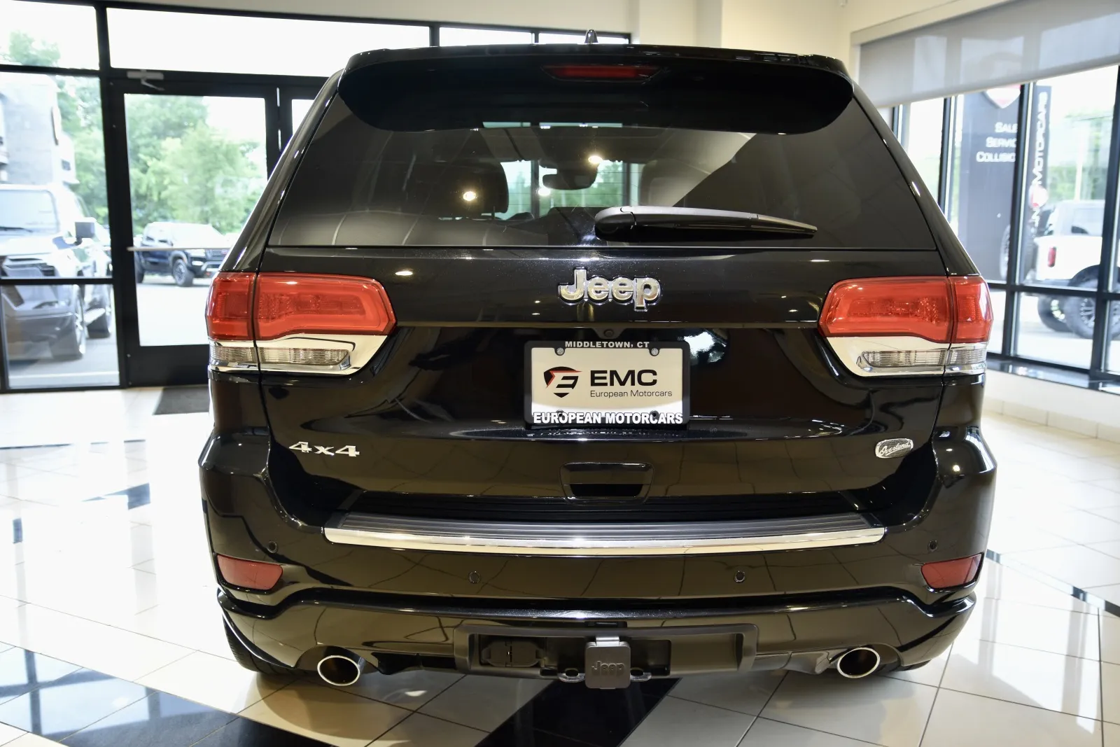 More photos of 2017 Jeep Grand Cherokee Overland at European Motorcars, CT
