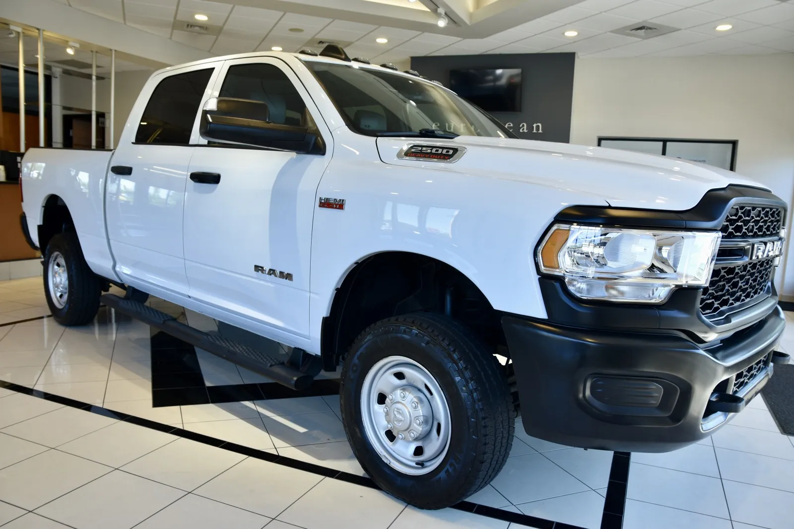 White 2022 Ram 2500 Tradesman for sale in Middletown, CT