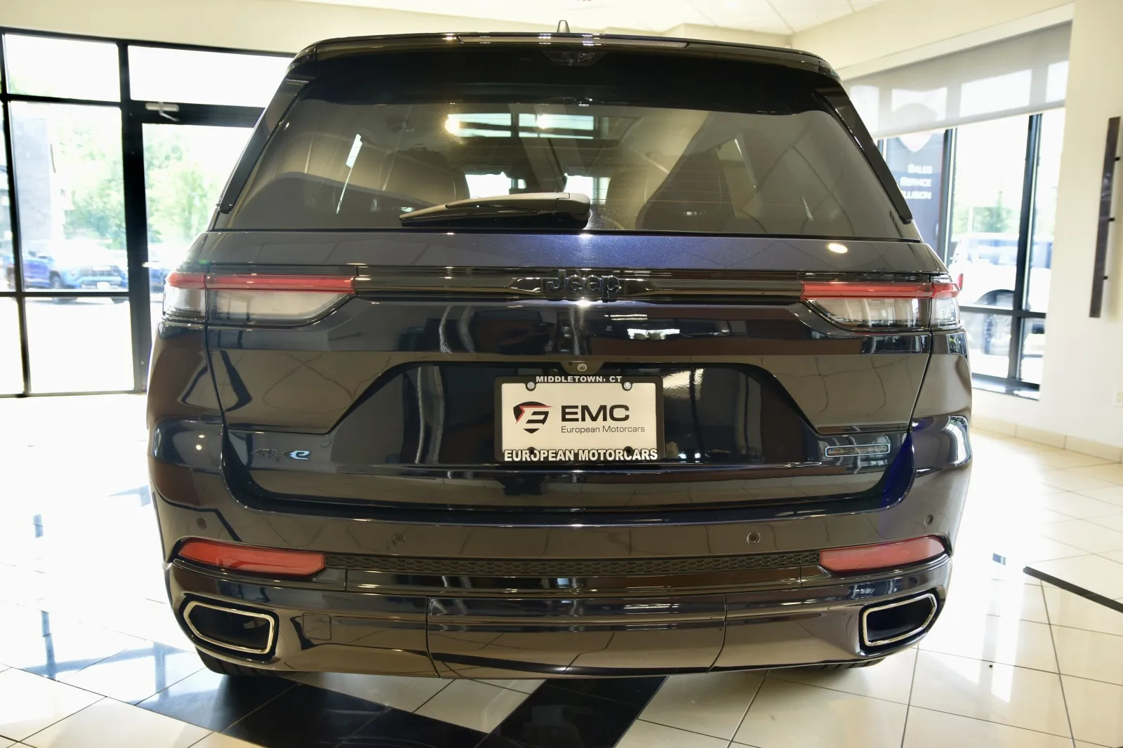 More photos of 2023 Jeep Grand Cherokee 30th Anniversary 4xe at European Motorcars, CT