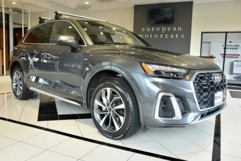 Gray 2024 Audi Q5 quattro S line Prestige 45 TFSI for sale in Middletown, CT